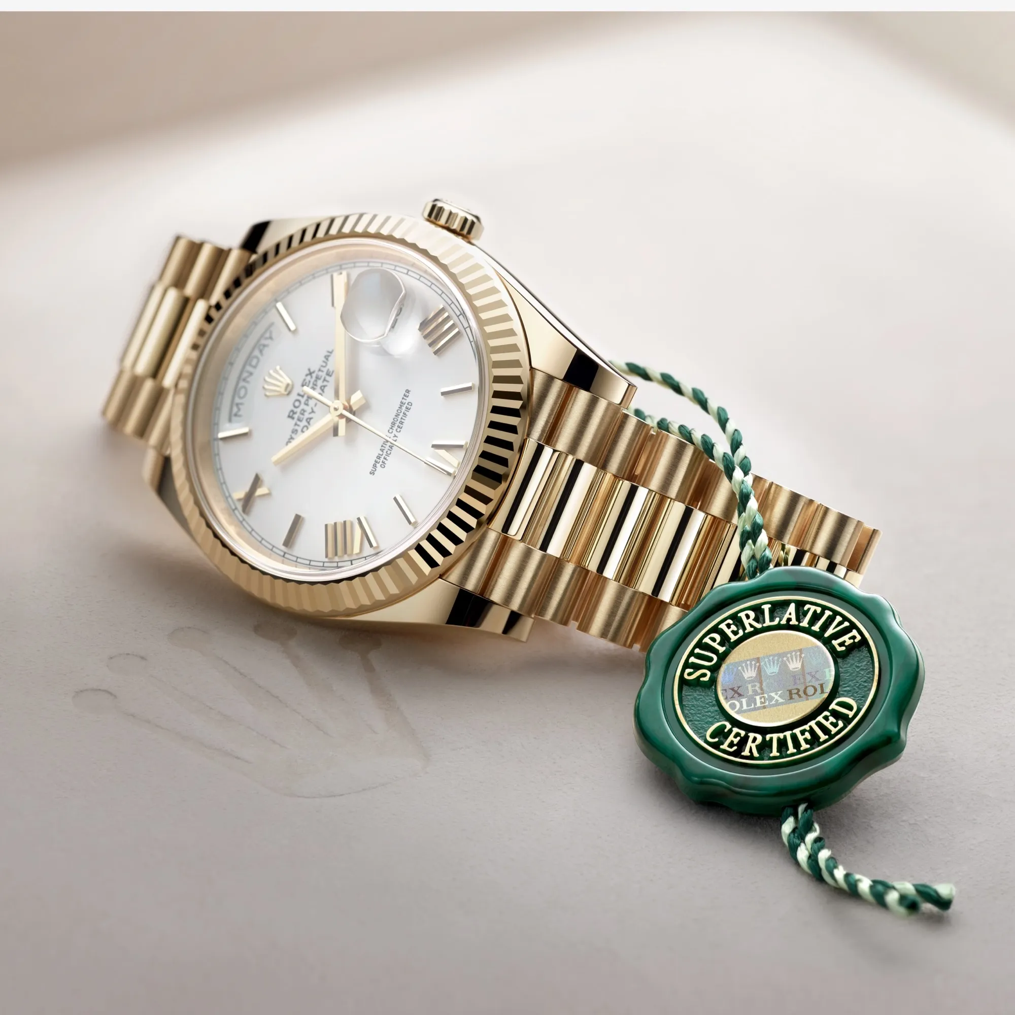 Rolex-klocka med Superlative Certified-sigill